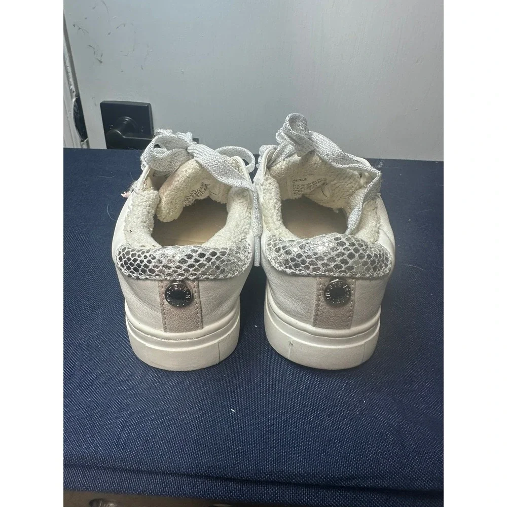 Steve Madden | TREZUME Girls White Pink Glitter Star Sneakers | Size Kids 11